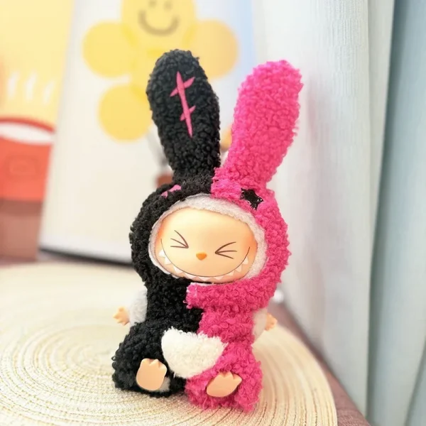 🧸✨ أزياء حيوانات لدمى LaBubu – بطريق، قرش، نحلة، ديناصور! أناقة ومرح في قطعة واحدة